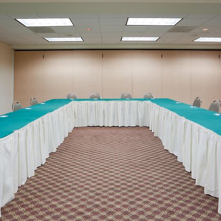 Holiday Inn Express & Suites Tracy By Ihg Eksteriør bilde