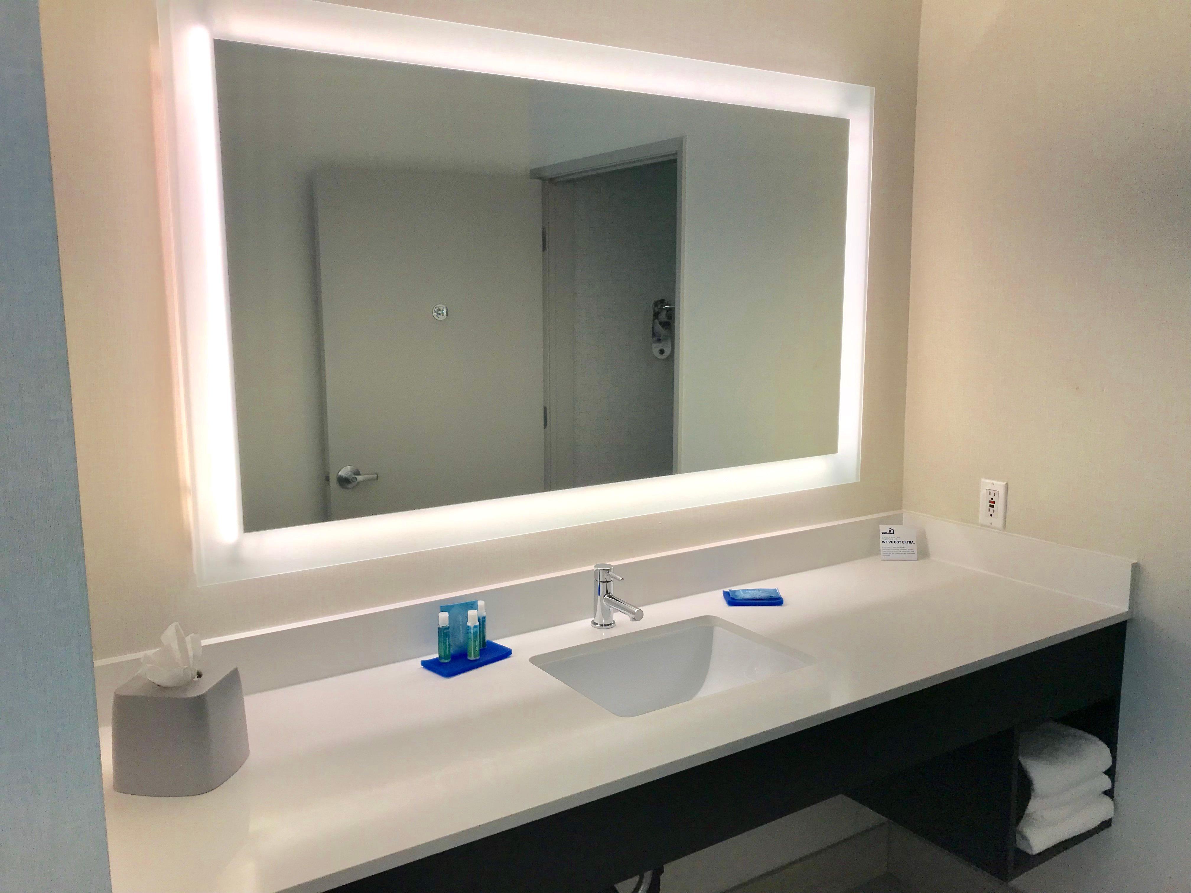 Holiday Inn Express & Suites Tracy By Ihg Eksteriør bilde