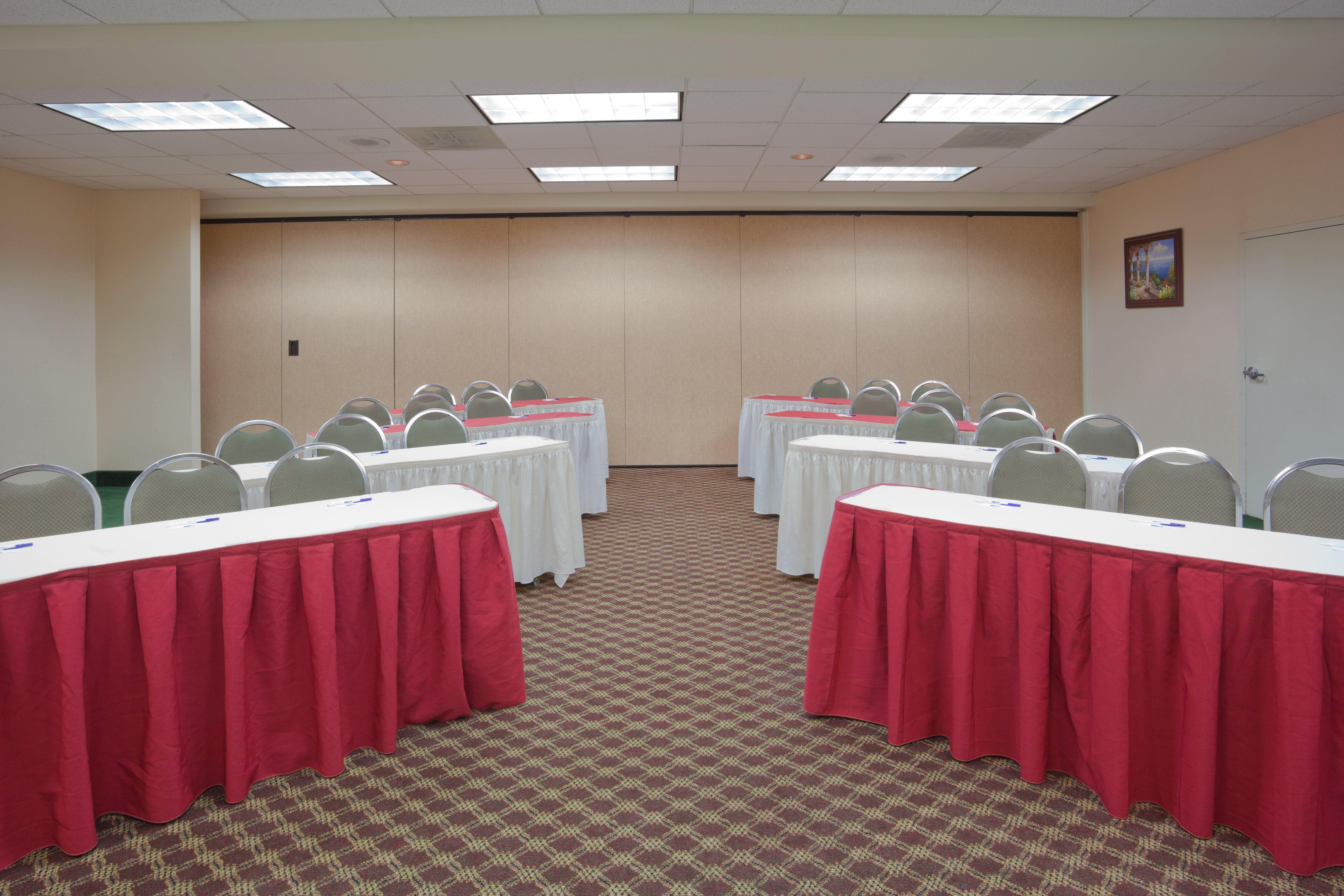 Holiday Inn Express & Suites Tracy By Ihg Eksteriør bilde