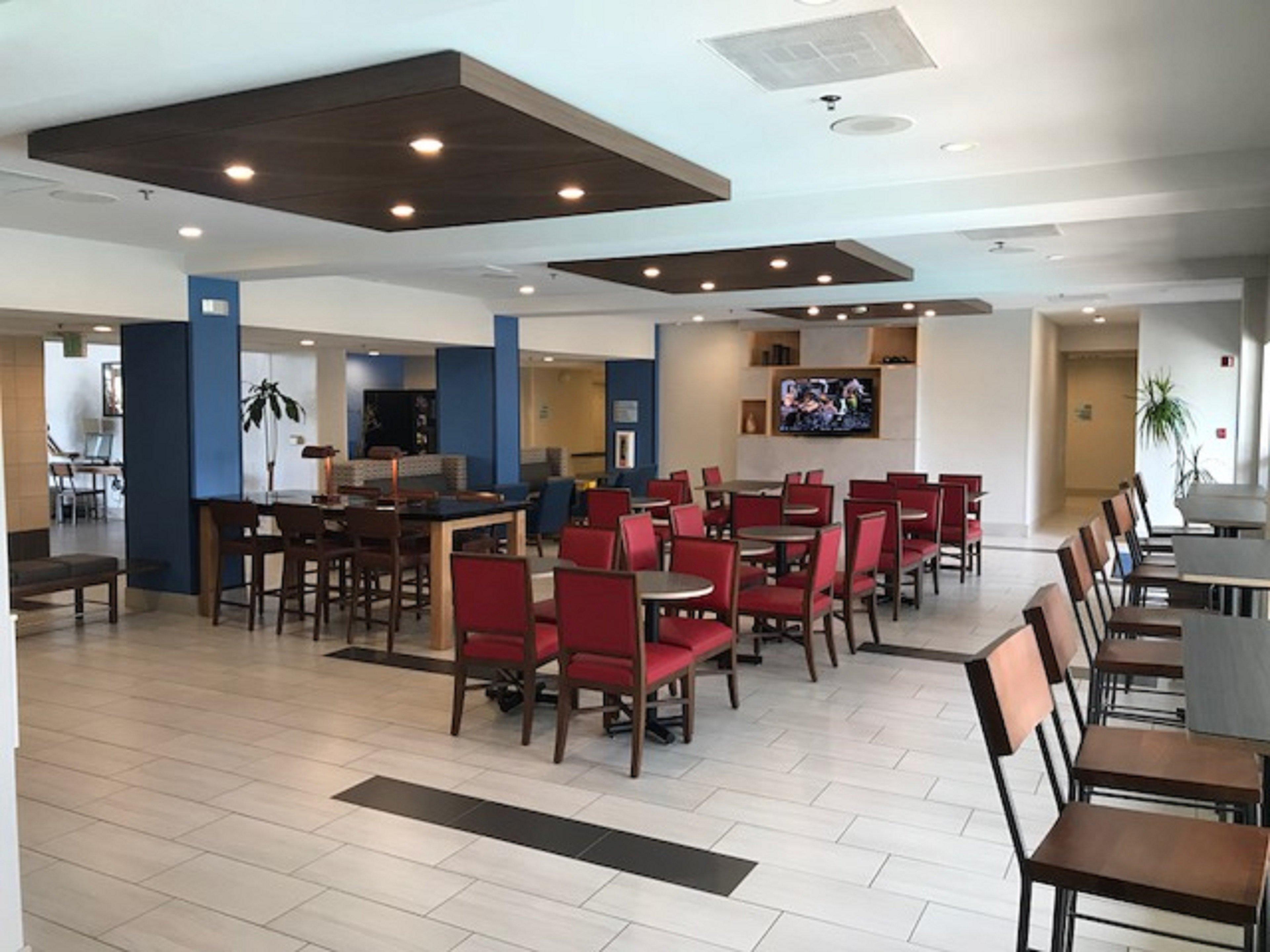 Holiday Inn Express & Suites Tracy By Ihg Eksteriør bilde